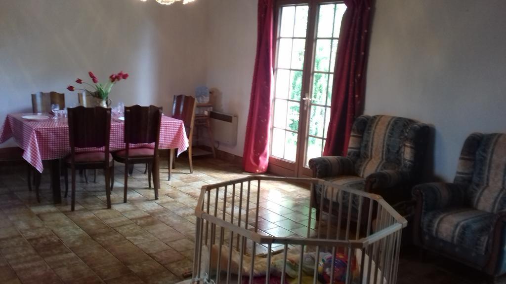 Gite Du Vieux Charme Villa Saint-Amand-en-Puisaye Bagian luar foto