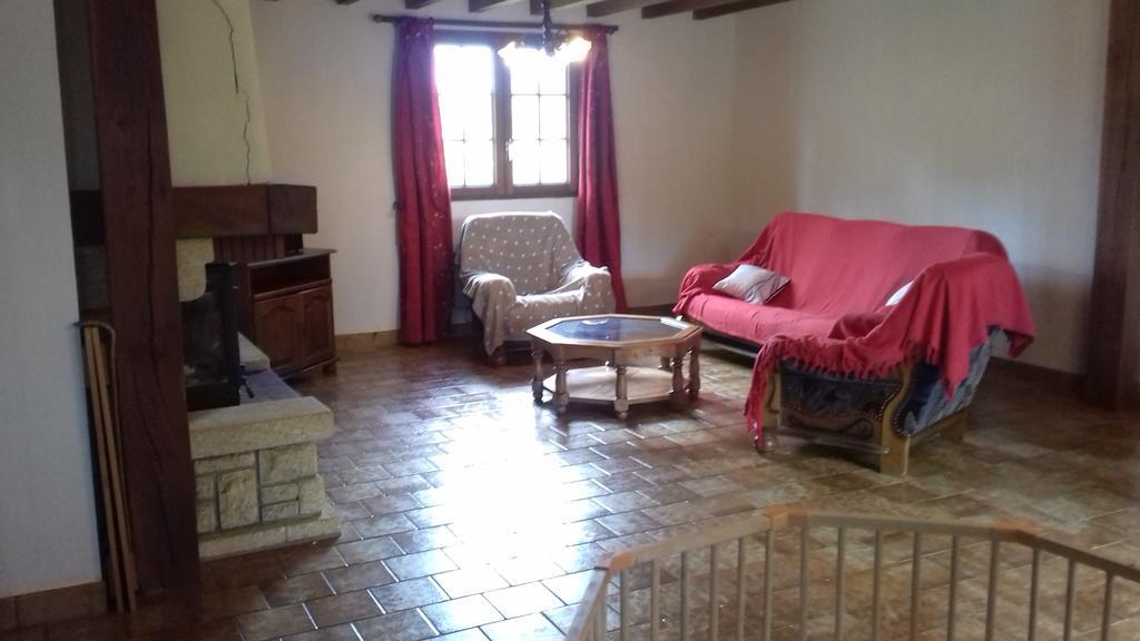 Gite Du Vieux Charme Villa Saint-Amand-en-Puisaye Bagian luar foto